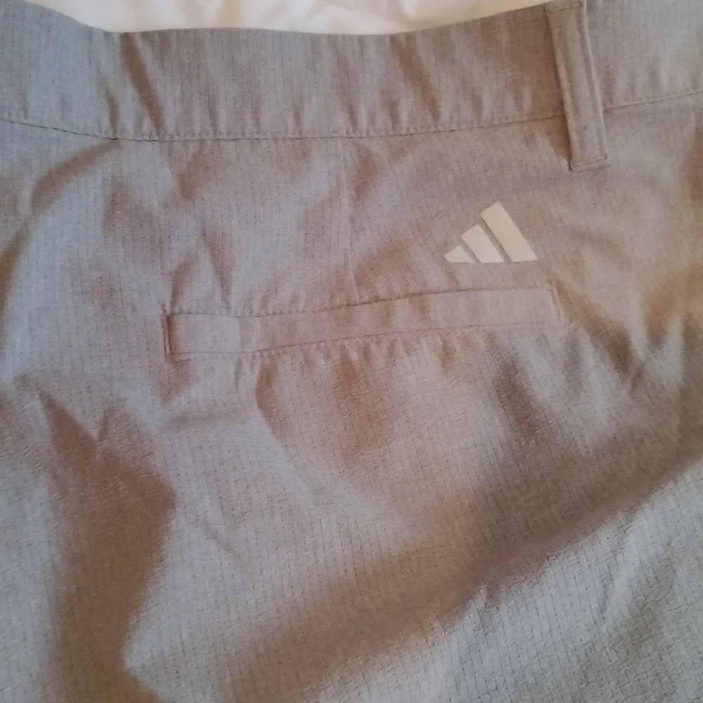New Adidas Men's Grey Casual Performance Shorts - 40